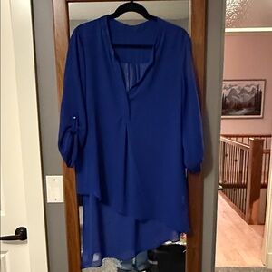 Frank Lyman Design Blue Tunic Top